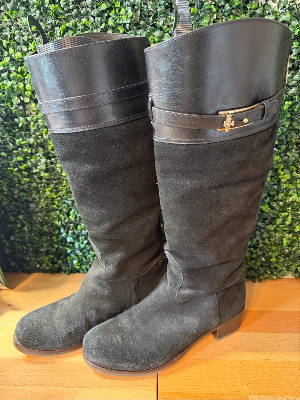 Tory Burch Women's Black Suede Boots with Leather Trim sz 10